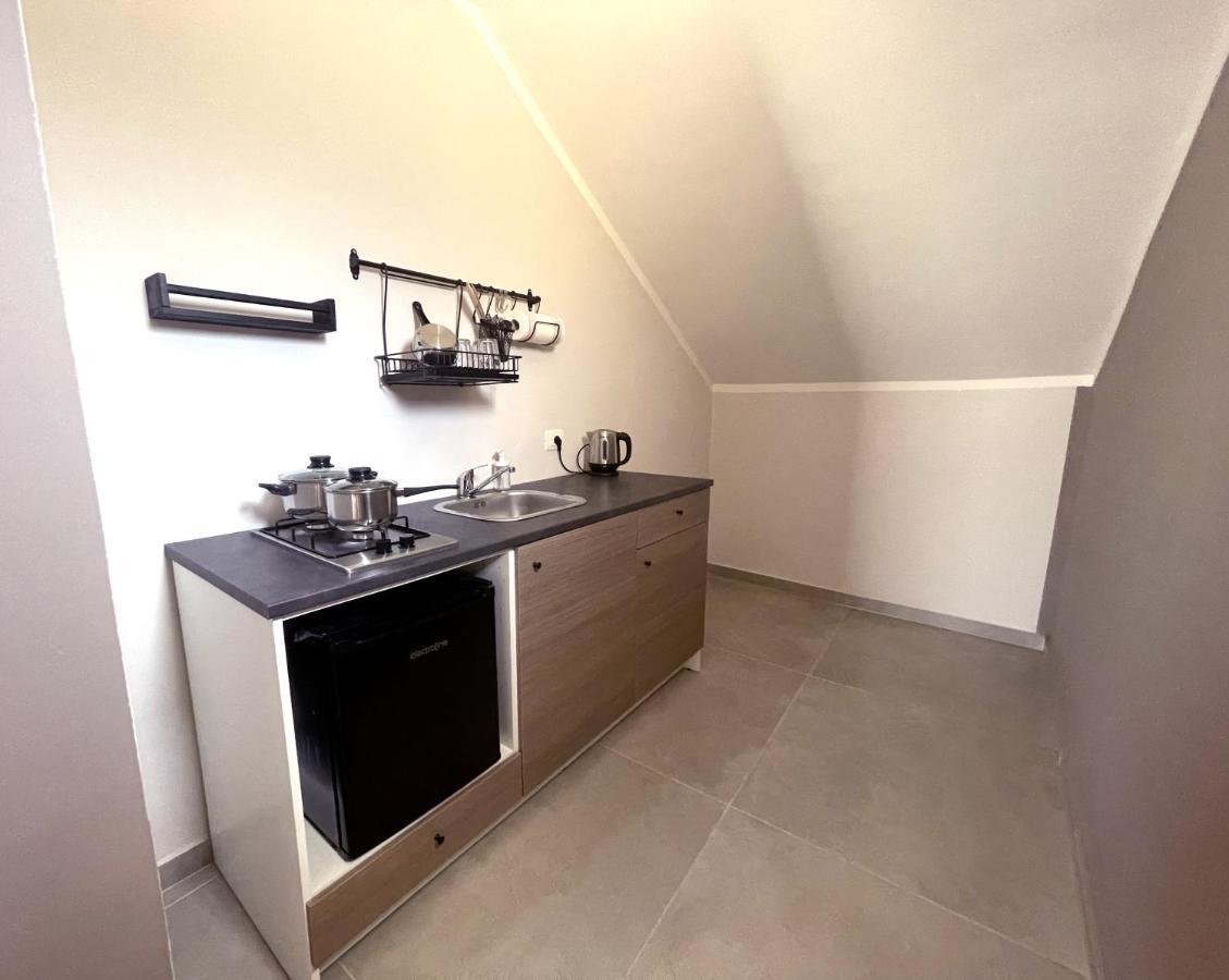B&B Il Tirreno Cipollina Bagian luar foto