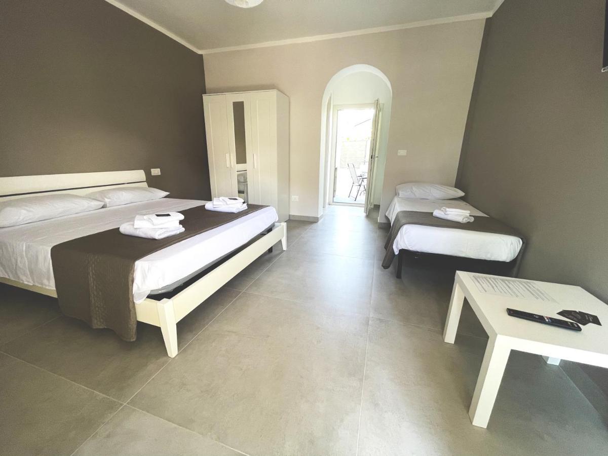 B&B Il Tirreno Cipollina Bagian luar foto