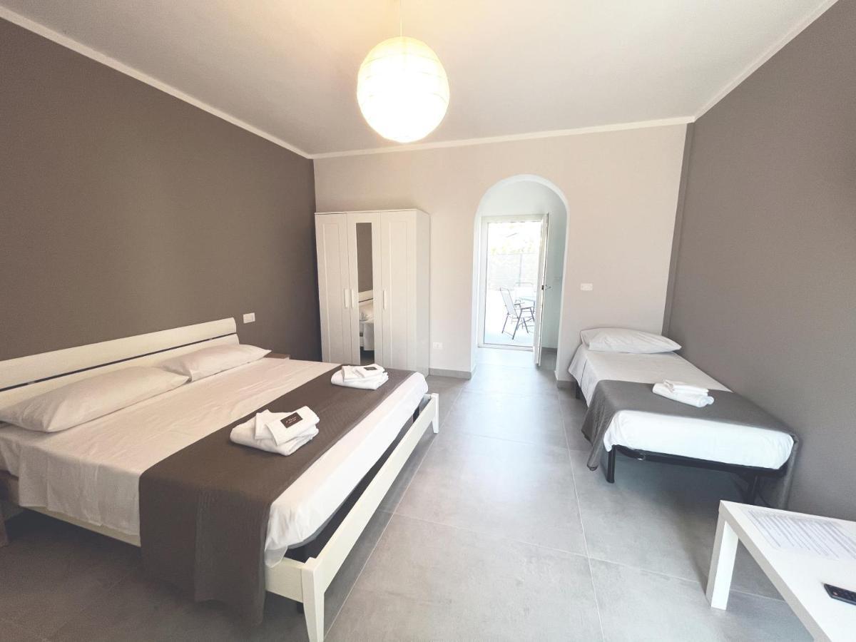 B&B Il Tirreno Cipollina Bagian luar foto
